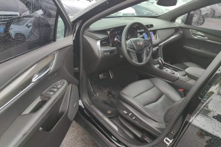 Used Cadillac XT5 2022 2.0T Four-Wheel Drive Luxury Version (Hummingbird Edition)