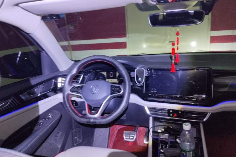 Used Volkswagen Teramont X 2023 380TSI Four-Wheel Drive Prestige Luxury Edition Steering Wheel