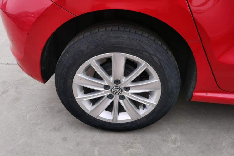 Used Volkswagen Polo 2014 1.6L Automatic Comfort Edition