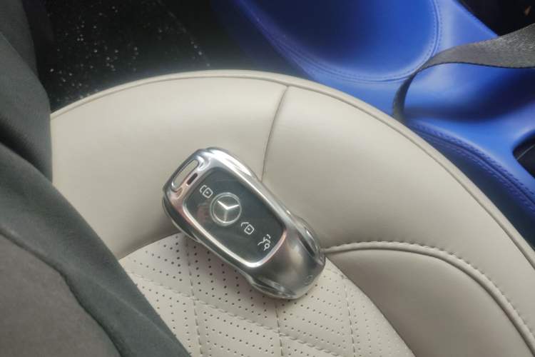 Used smart fortwo 2018 0.9T 66 kW Convertible Pioneer Edition China V Standard
