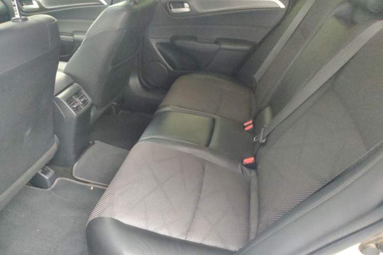 Used Honda Jade 2016 1.8L Automatic Comfort Elite Version 5 Seats
