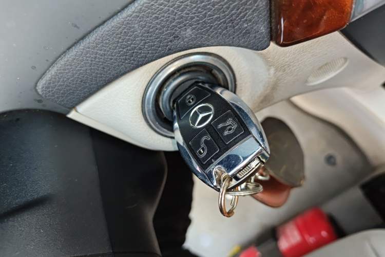 Used Mercedes-Benz C-Class 2011 C 200 CGI Elegant Model
