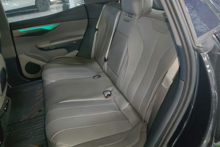 Used Lynk & Co 07 2024 EM-P 126 Long-Range Halo