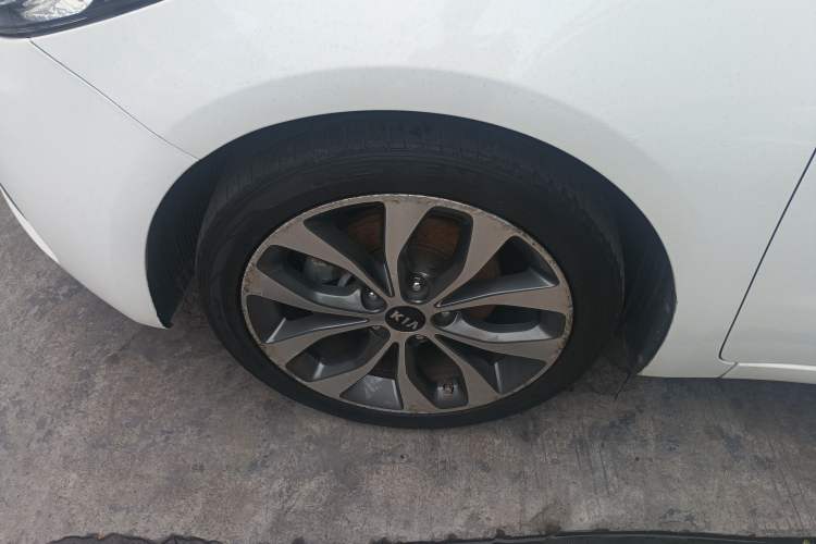 Used Kia K3 2015 1.6L Automatic GLS