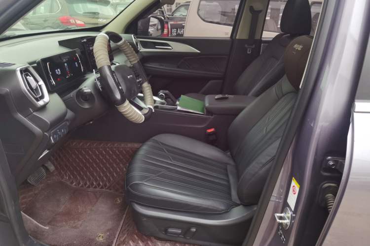 Used Haval H5 2023 2.0T Automatic All-Wheel Drive LinkedIn Gasoline