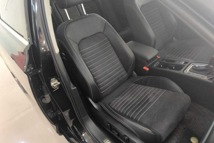 Used Volkswagen Magotan 2020 330TSI DSG Leading Model