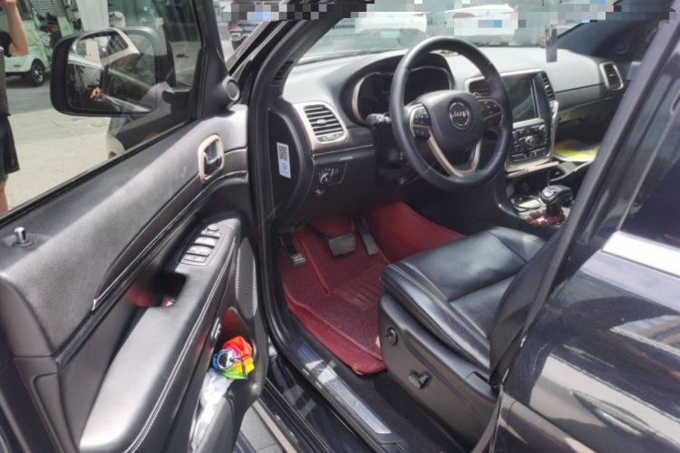 Used Jeep Grand Cherokee 2015 3.0L Elite Navigation Edition