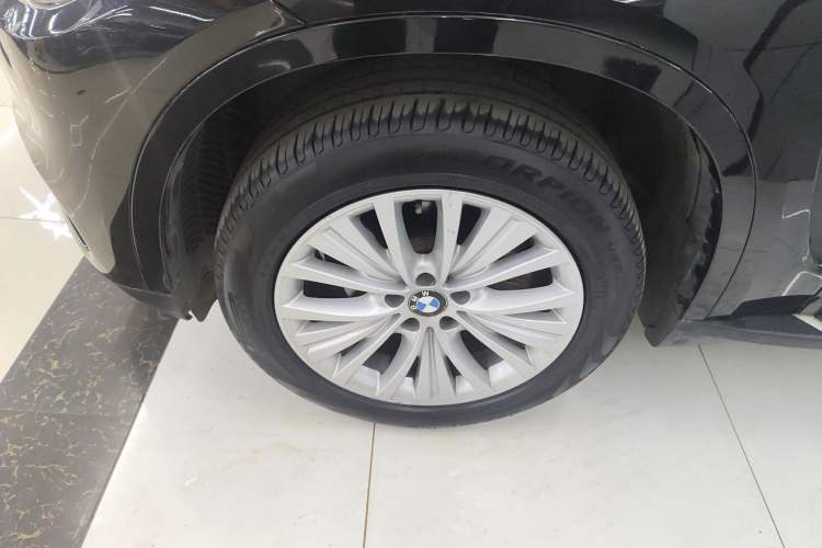 Used BMW X5 2017 xDrive28i