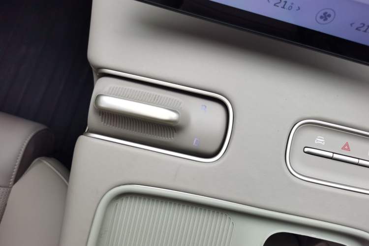 Used Nio ES8 2023 75 kWh
