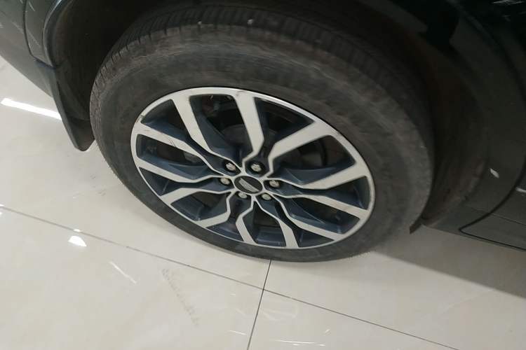 Used Cadillac XT5 2022 2.0T Four-Wheel Drive Platinum Edition
