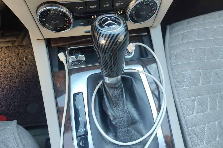 Used Mercedes-Benz C-Class 2011 C 260 CGI Fashion Model
