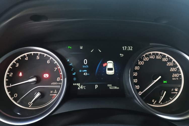 Used Toyota Camry 2021 2.0G Luxury Edition
