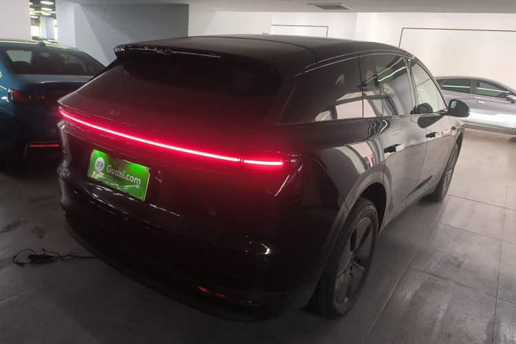 Used Li Auto Li Auto i6 2025 Model Two-Wheel-Drive Standard Type