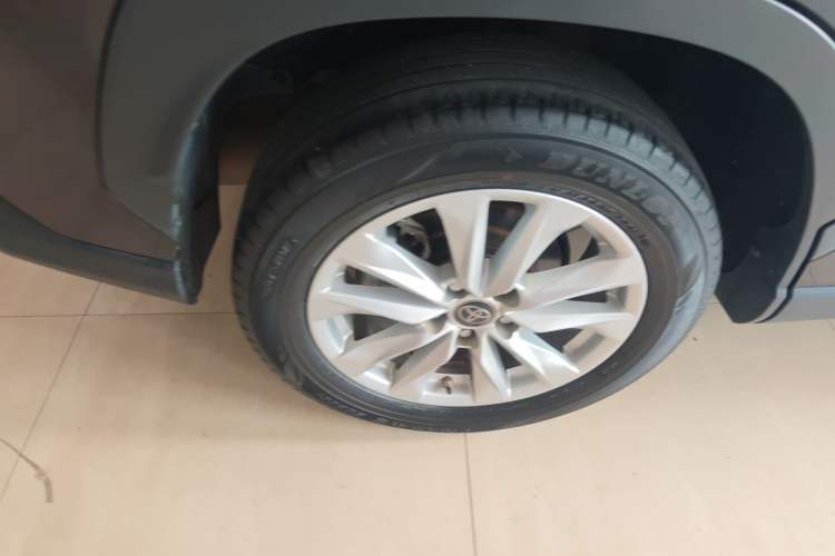 Used Toyota Corolla Cross 2022 2.0L Elite Edition Right Rear Wheel Hub