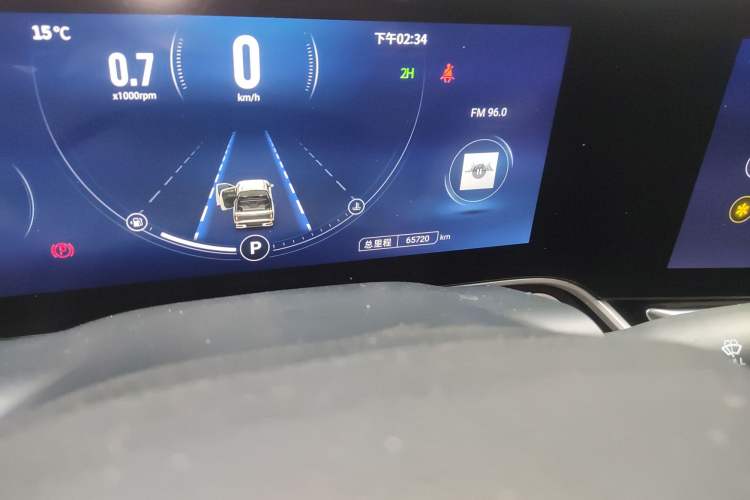 Used SAIC MAXUS T90 2021 2.0T Twin-Turbo Automatic All-Wheel Drive High-Ride Comfort Edition with Extended Cargo Space