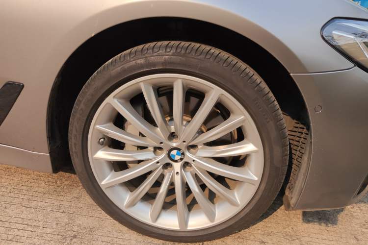 Used BMW 5 Series 2021 530Li Executive Luxury Package
