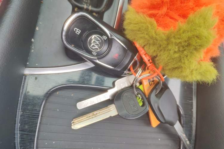 Used Buick Envision 2017 20T Two-Wheel Drive Leading Version