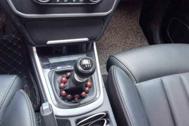 Used BYD Song MAX 2017 1.5T Manual Smart Connect Luxury 7-Seater