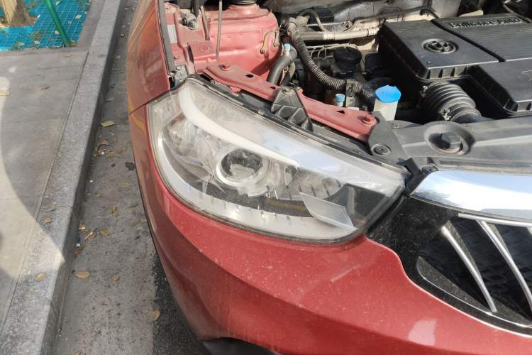 Used Brilliance V3 2016 1.5L Automatic Smart Version
