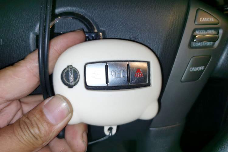 Used Nissan Patrol  Vehicle Key