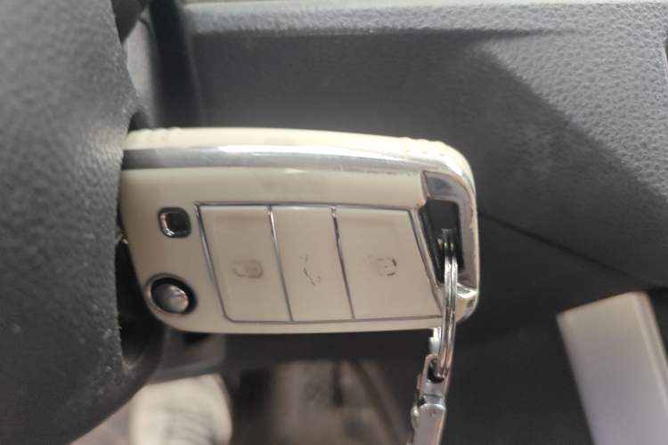 Used Volkswagen Polo 2019 Plus 1.5L Automatic Colorful Technology Edition Vehicle Key