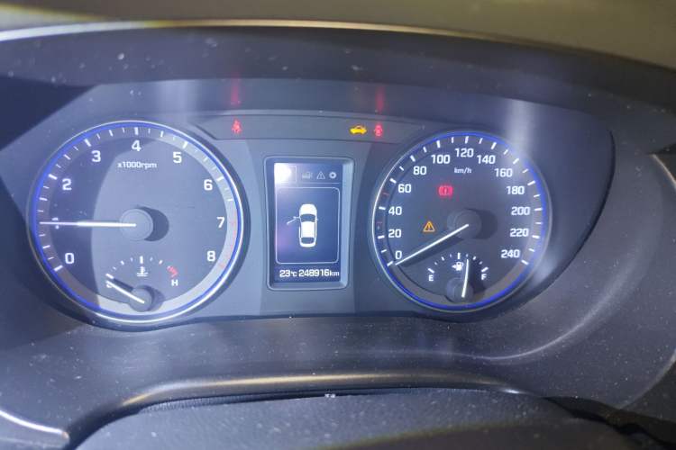 Used Hyundai Mistra 2016 1.8L Automatic Smart GLS Instrument Cluster