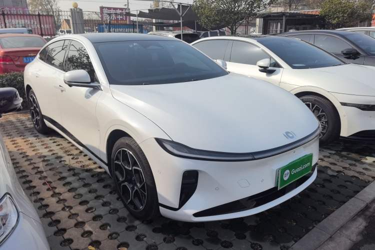 Used Qiyuan A07 2025 Blue Whale Pure Electric 710 Flagship Model
