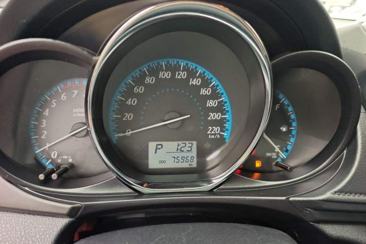 Used Toyota YARiS L Zhi Xuan 2016 Revised 1.5E CVT Charming Edition
