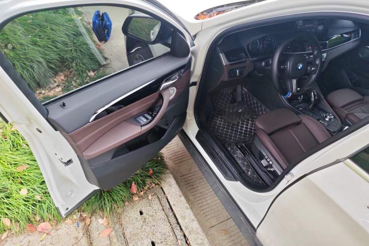 Used BMW X1 2022 sDrive25Li Leading Model Driver Seat