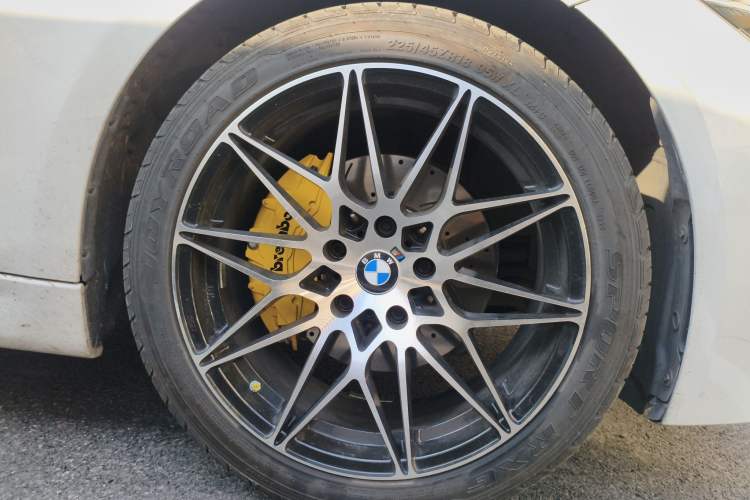 Used BMW 3 Series 2016 316Li Fashion Model
