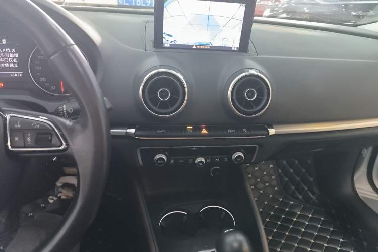 Used Audi A3 2014 Sportback 35 TFSI Automatic Comfort Model
