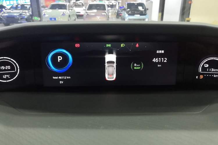 Used Changan UNI-V iDD 2023 Zhidian iDD 1.5T 113km Smart & Fun Version (Rapid Edition)