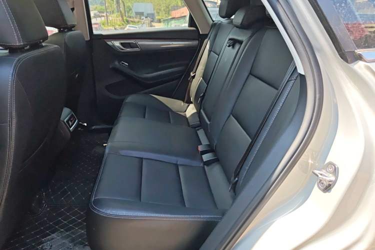 Used Zotye SR7 2017 1.5T CVT Cube Dream Edition