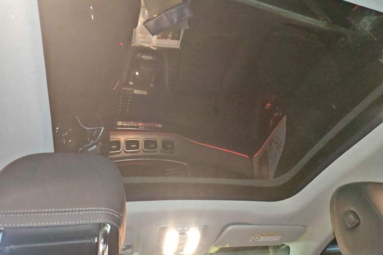 Used Mercedes-Benz GLE Coupe 2024 GLE 350 4MATIC Coupe SUV Luxury Model Headliner