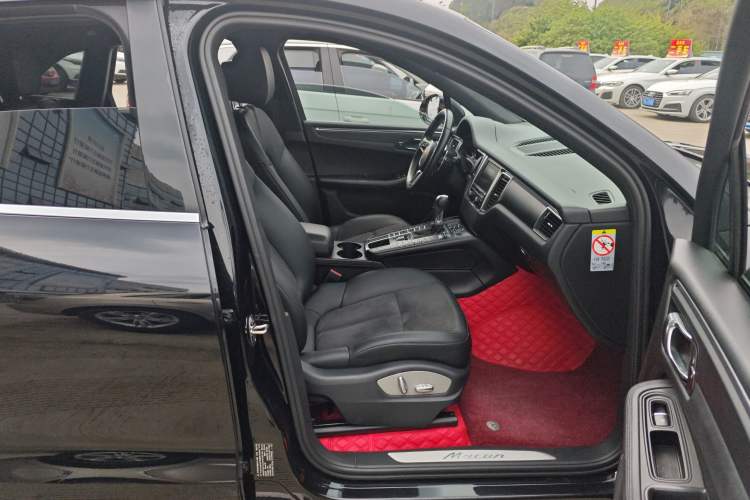 Used Porsche Macan 2014 Macan 2.0T