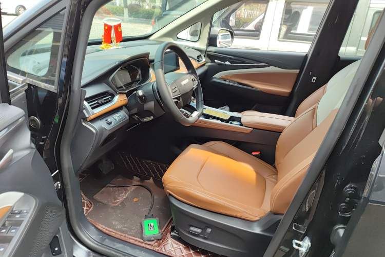 Used SAIC MAXUS G50 2023 PLUS 1.5T Happiness-Recommended Automatic Start Edition
