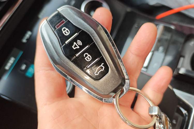 Used JETOUR X70 2021 Zhuge 1.6T DCT Junshi 7-Seater Vehicle Key