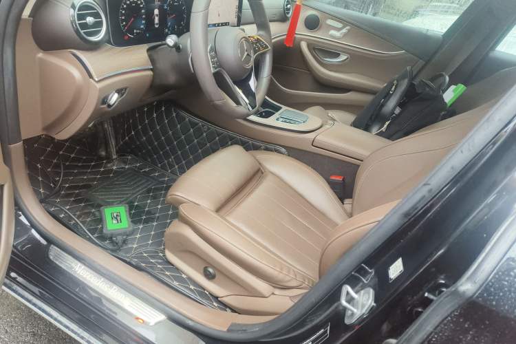 Used Mercedes-Benz E-Class 2022 Updated E 300 L Stylish Edition Left Front Seat