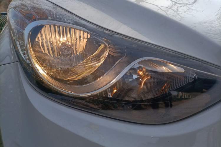 Used Hyundai Elantra (5th Generation / Langdong) 2015 1.6L Automatic Fashion Model