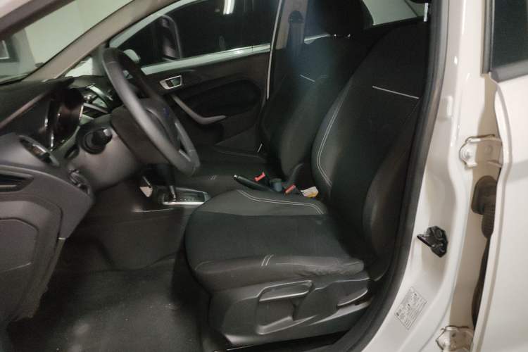 Used Ford Fiesta 2013 Hatchback 1.5L Automatic Fashion Edition