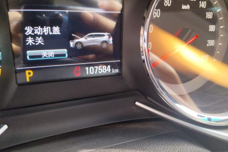 Used Chevrolet Orlando 2019 Redline 530T Automatic Enjoyment Version (5+2 Seating) China VI Odometer Close Up