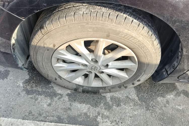 Used Toyota Camry 2015 2.0G Premier Edition
