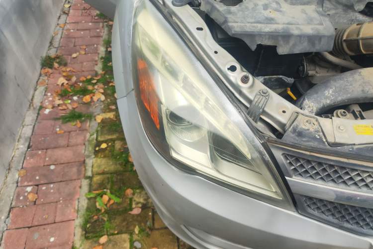 Used BAIC Changhe M50S 2015 1.5L Business Class BJ415B Right Front Headlight