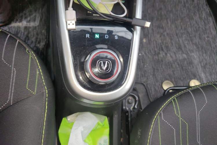 Used Oshan Benni E-Star 2021 National Edition Xin Yue Version (Fast-Charging Edition) Lithium Iron Phosphate (31.95 kWh)