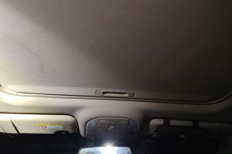 Used Toyota Corolla 2011 1.6L Automatic GL Sunroof Version