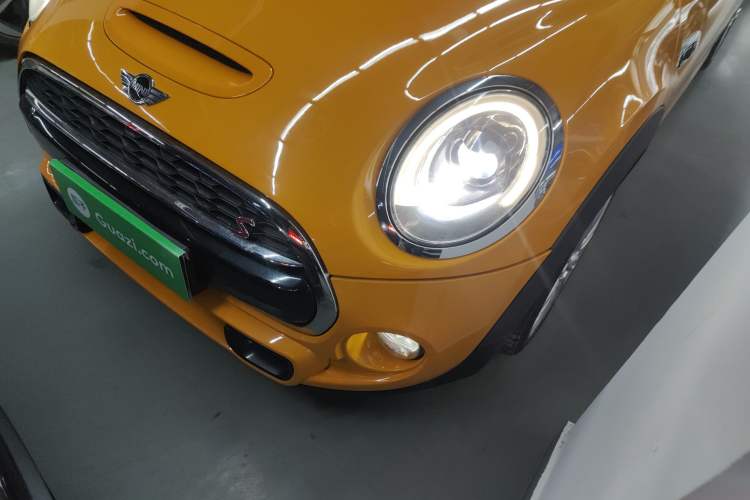 Used MINI MINI 2014 2.0T COOPER S Fun
