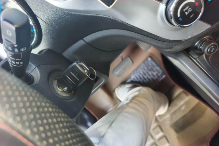 Used Changan CS35 2014 1.6L Automatic Luxury Model China IV Standard
