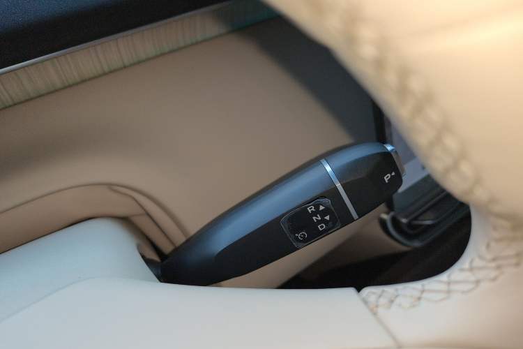 Used Deepal S09 2025 Four-Wheel Drive Ultra+ Custom Edition