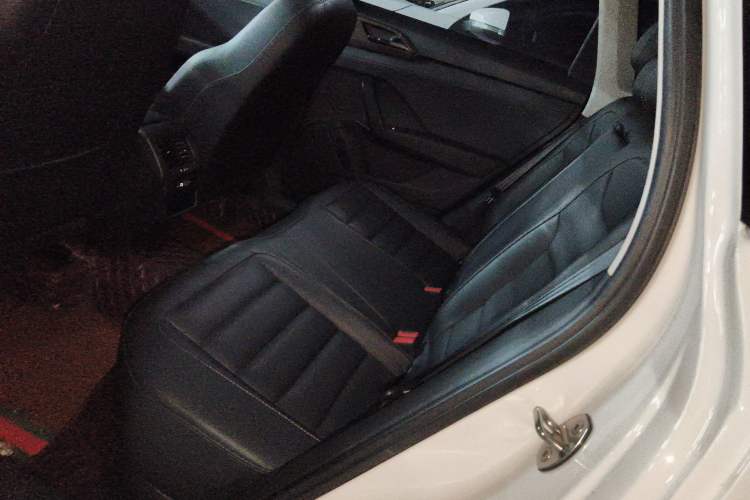 Used Volkswagen Tharu 2021 280TSI Two-Wheel-Drive Luxury Plus Edition
