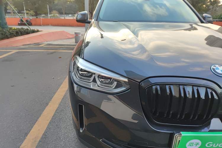 Used BMW iX3 2021 Leading Model
